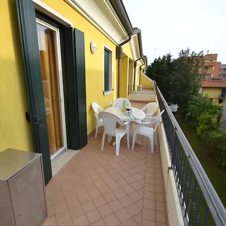 Poli Апартаменти *