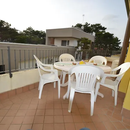 Διαμέρισμα Poli *